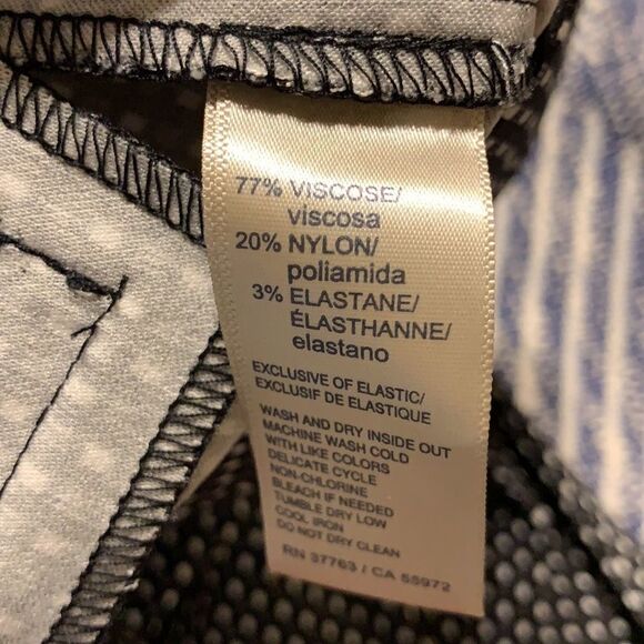 Size 12 pants  - Picture 9 of 9